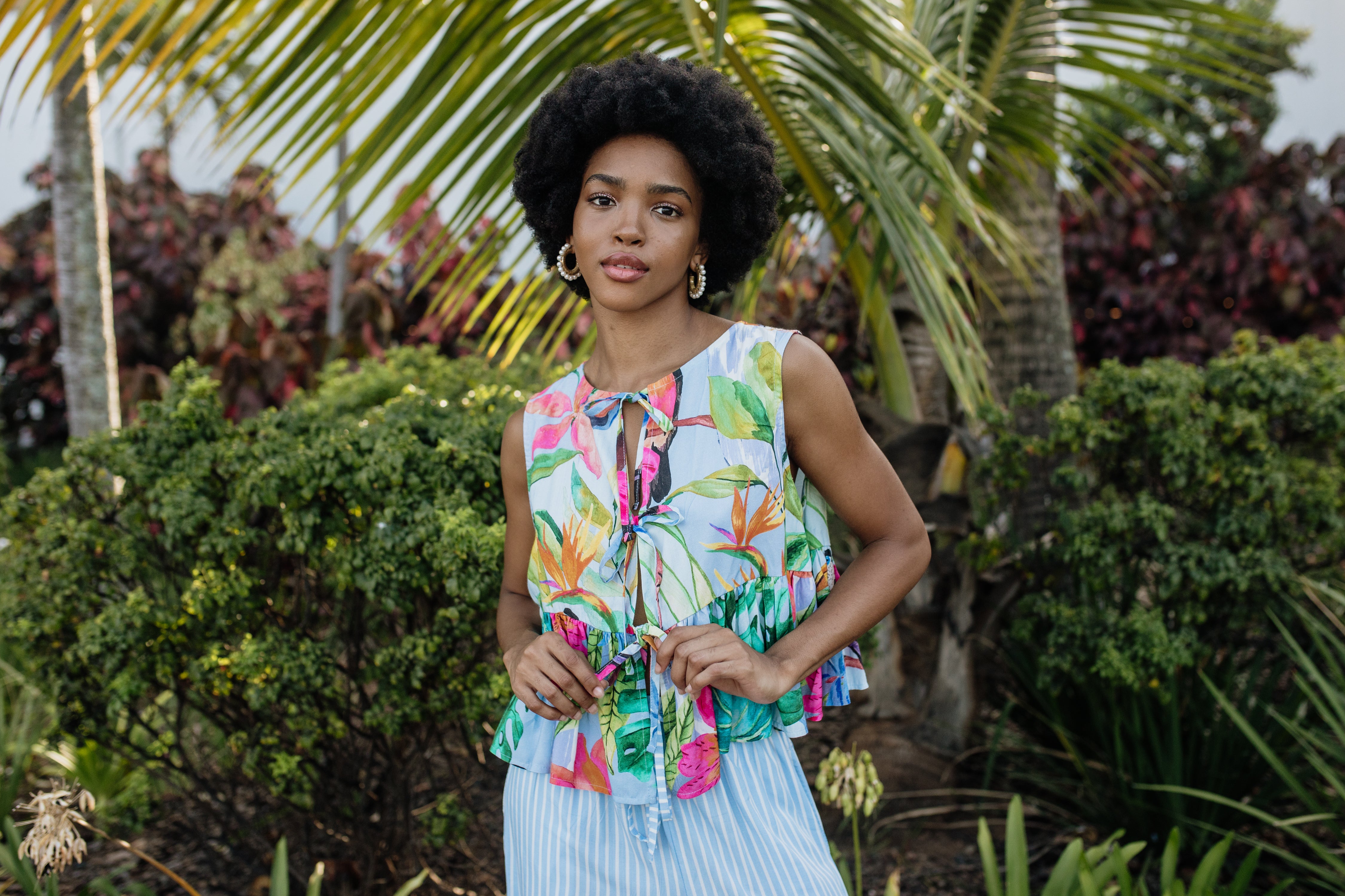 London Sleeveless Top | Toucan Sky