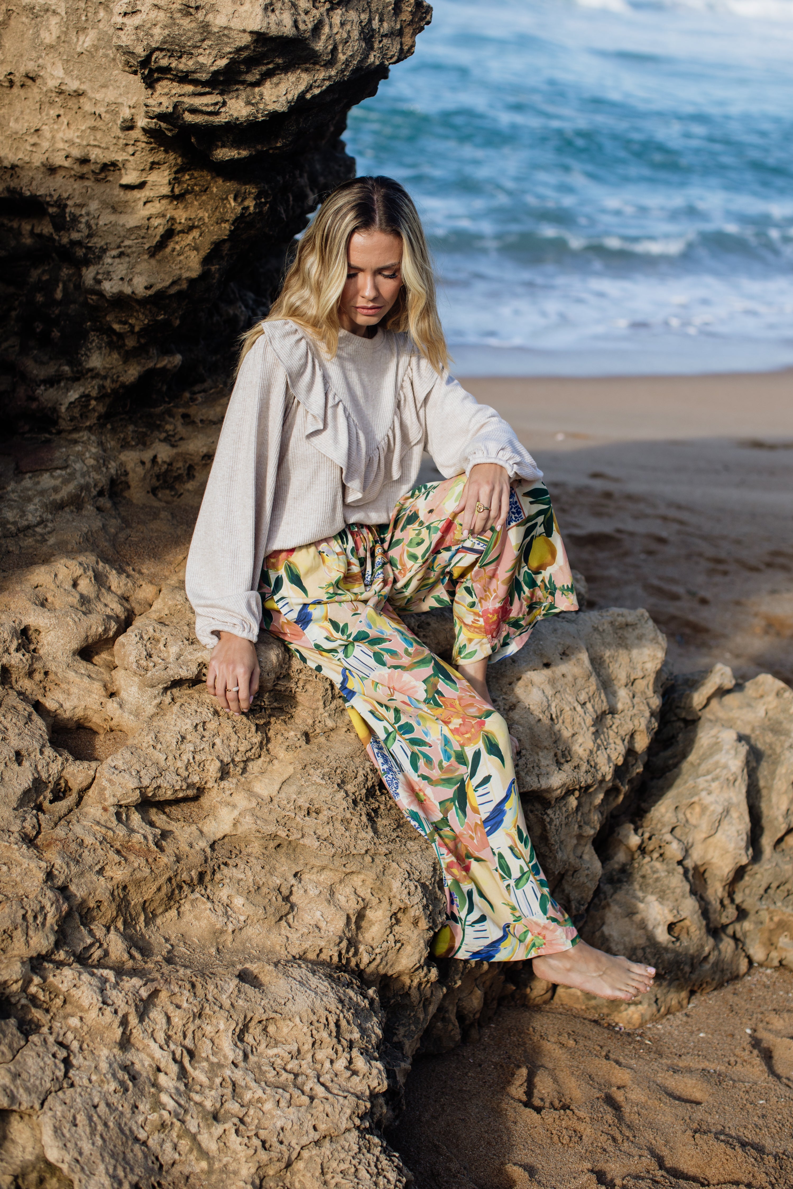 Nicola Knit | Shell