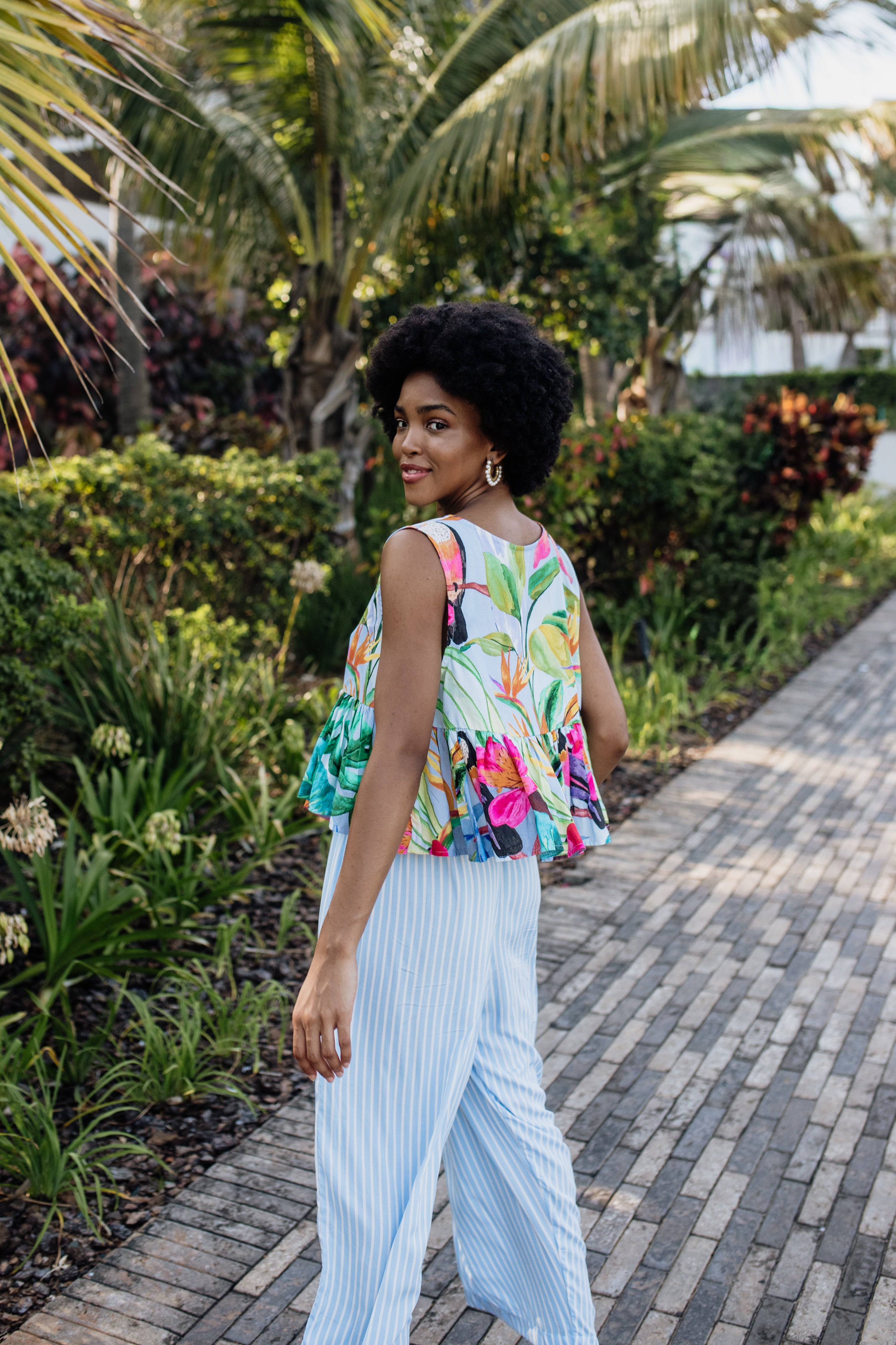 London Sleeveless Top | Toucan Sky